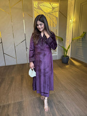 Beautiful velvet embroided dress (Aloe)