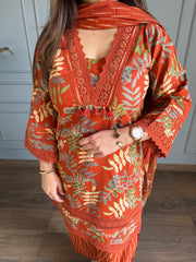 Pure cotton suit in farshi salwaar (Alizeh)