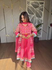 PREMIUM SHORT A LINE FLARRED SUIT (PINK)