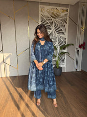 Pure cotton flarred mirror suit