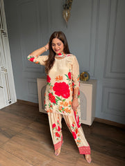 Beautiful crepe printed suit (Nivi)