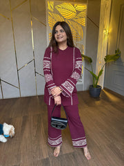 Soft and strechable knitted wool printed co-ord set (Arya)