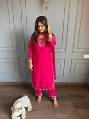 Beautiful mul chanderi suit with cotton lining with real mirror detailing on pockets and daman (Arna)