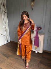 (Shazahn) Corduroy velvet farshi salwar suit with embroided dupatta