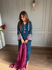 Hindustani Georgette embroidered suit