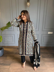 Premium 3 piece kashmiri embroidery shawl suit (Tyla)