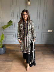 Premium 3 piece kashmiri embroidery shawl suit (Tyla)
