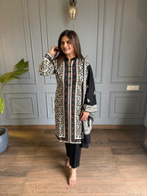 Premium 3 piece kashmiri embroidery shawl suit (Tyla)