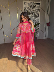 PREMIUM SHORT A LINE FLARRED SUIT (PINK)