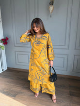 Super soft cotton 2 piece co-ord set (Figure)