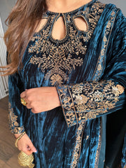 (Bahaar) Beautiful embroidered velvet shawl suit with cut work on neck