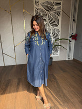 Soft denim embroided dress with pockets (Basil)