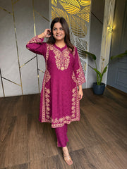 Woollen 2 piece embroided pheran set (Rubab)