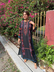 Pakistani loose style crepe co-ords (Malini)