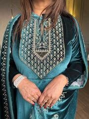 A LINE VELVET EMBROIDERY SUIT