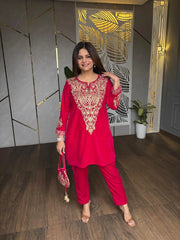 VELVET STRAIGHT SUIT WITH POTLI