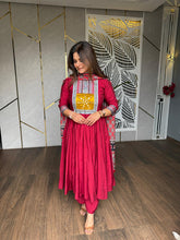 Muslin flarred suit (With sleeves)