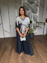 Embroided short kaftaan set (Rekha)