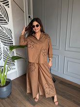 Beautiful flower printed co-ord set (Snow)