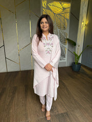 Super soft and warm knitted wool embroided luxurious suit (Ciroc)