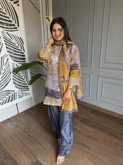 Farshi salwar embroided crepe suit (Rani)