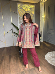 Short pashmina sleeveless capes
