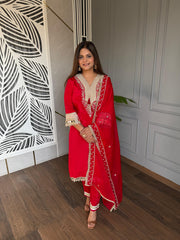 Crepe embroided suit with lining (Mahi)