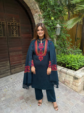 Embroided woollen shawl suit (Neha)