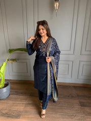 Corduroy velvet strechable suit with banarasi dupatta (Mina)