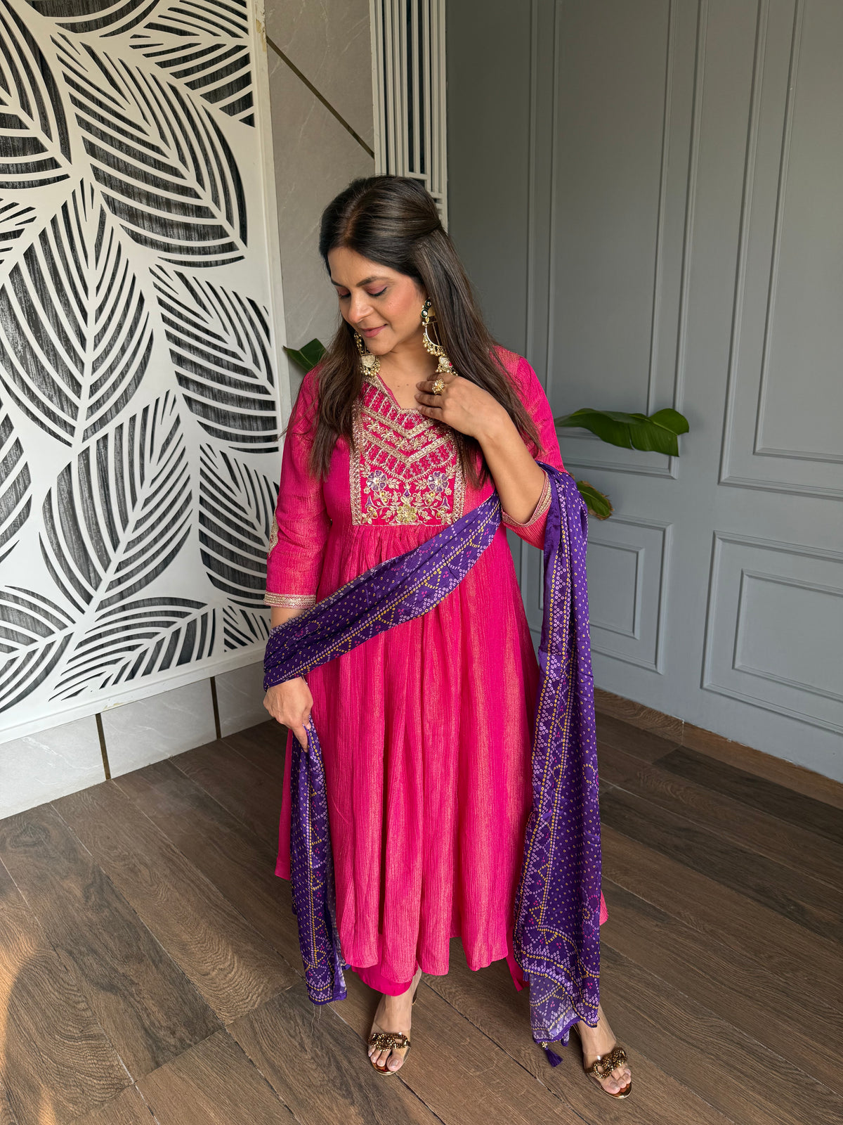 Crush tissue embroided suit with banarasi dupatta (Amara)