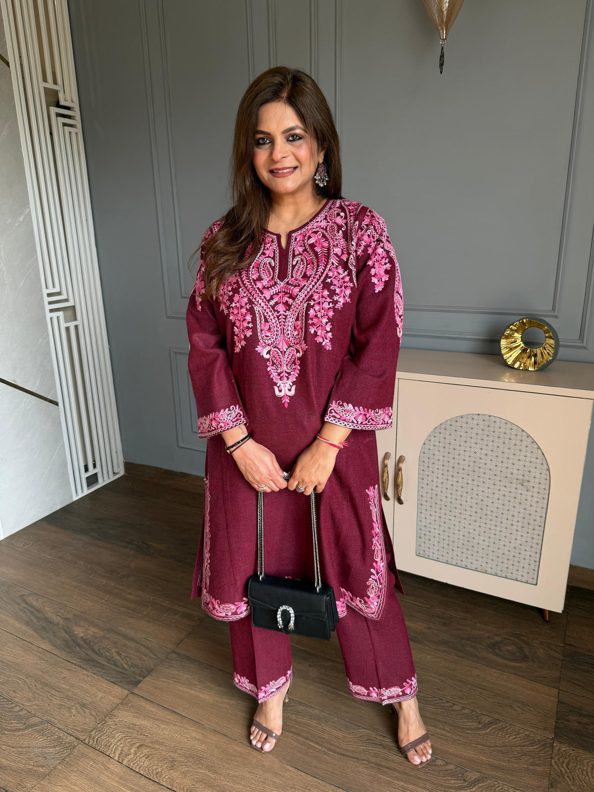 Pure wool pashmina aari work embroidered pheran sets (Gunjan)