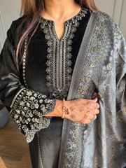 Super soft and premium velvet suit with banarasi printed dupatta (Mogra)