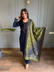 Velvet corduroy suit with banarasi dupatta (Naina)