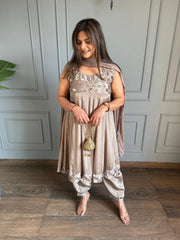 Beautiful mirror work detailing suit in pure chinnon with lining (Shina)