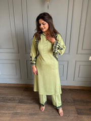 Embroided woollen co-ord set (Pista)