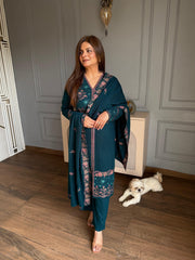 Beautiful embroidered 3 piece woollen shawl suit (Lara)