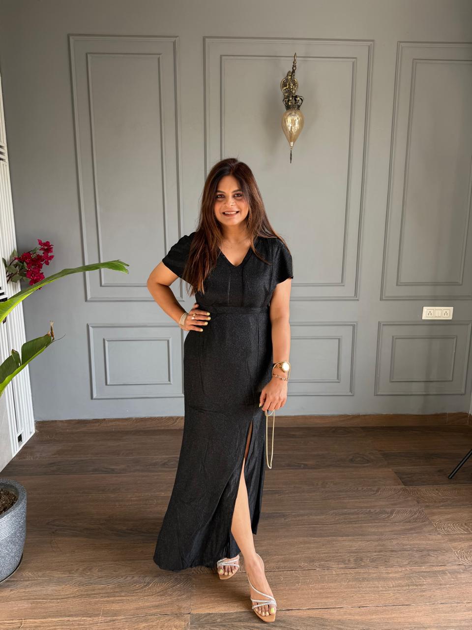 Black shimmer stretchable long dress (Laila)