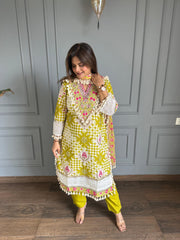 Pure cotton shiffli suit with cotton lining on shirt (Inara)