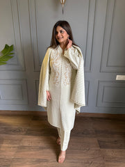 Knitted wool embroided shawl suit (Shimla)