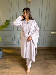 Knitted wool embroided shawl suit (Shimla)