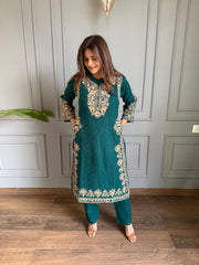 Woollen 2 piece embroided pheran set (Rubab)