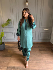 Embroided 2 piece woollen co-ord set with embroidered pants (Falak)