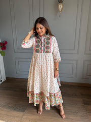 Super pretty 2 piece cotton dress (Chaand)