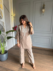 Kashmiri embroided linen co-ord set (coconut)