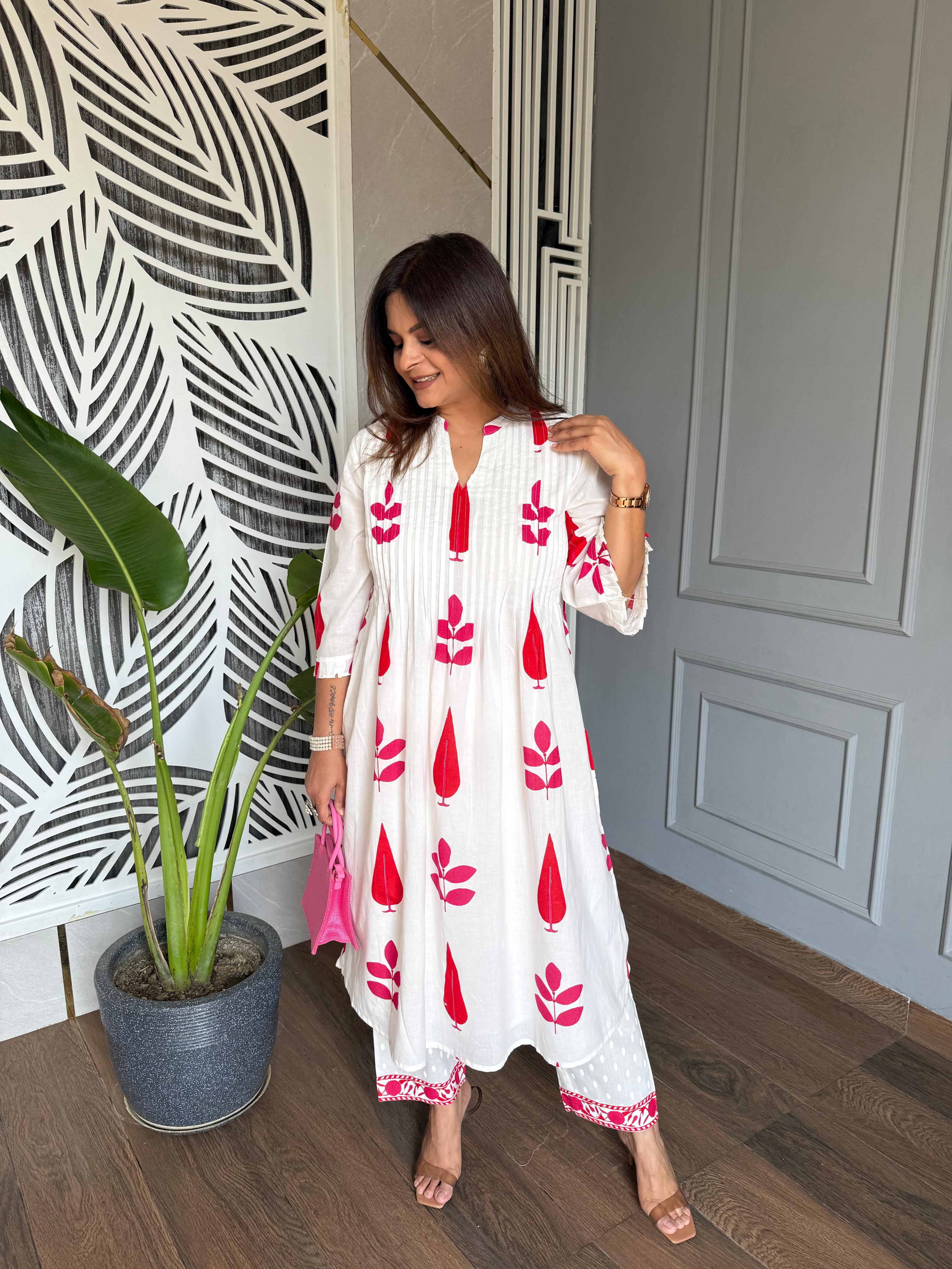 Cotton A line 2 piece pleated suit with lining on shirt (Titli)