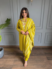 Super soft knitted wool embroided suit (Mustard)