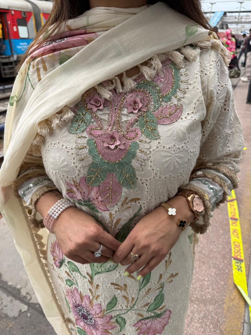 SANAM IVORY SUIT