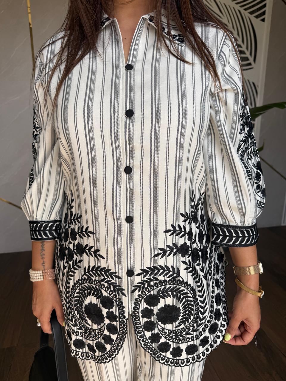 Embroided linen co-ords (Maya)