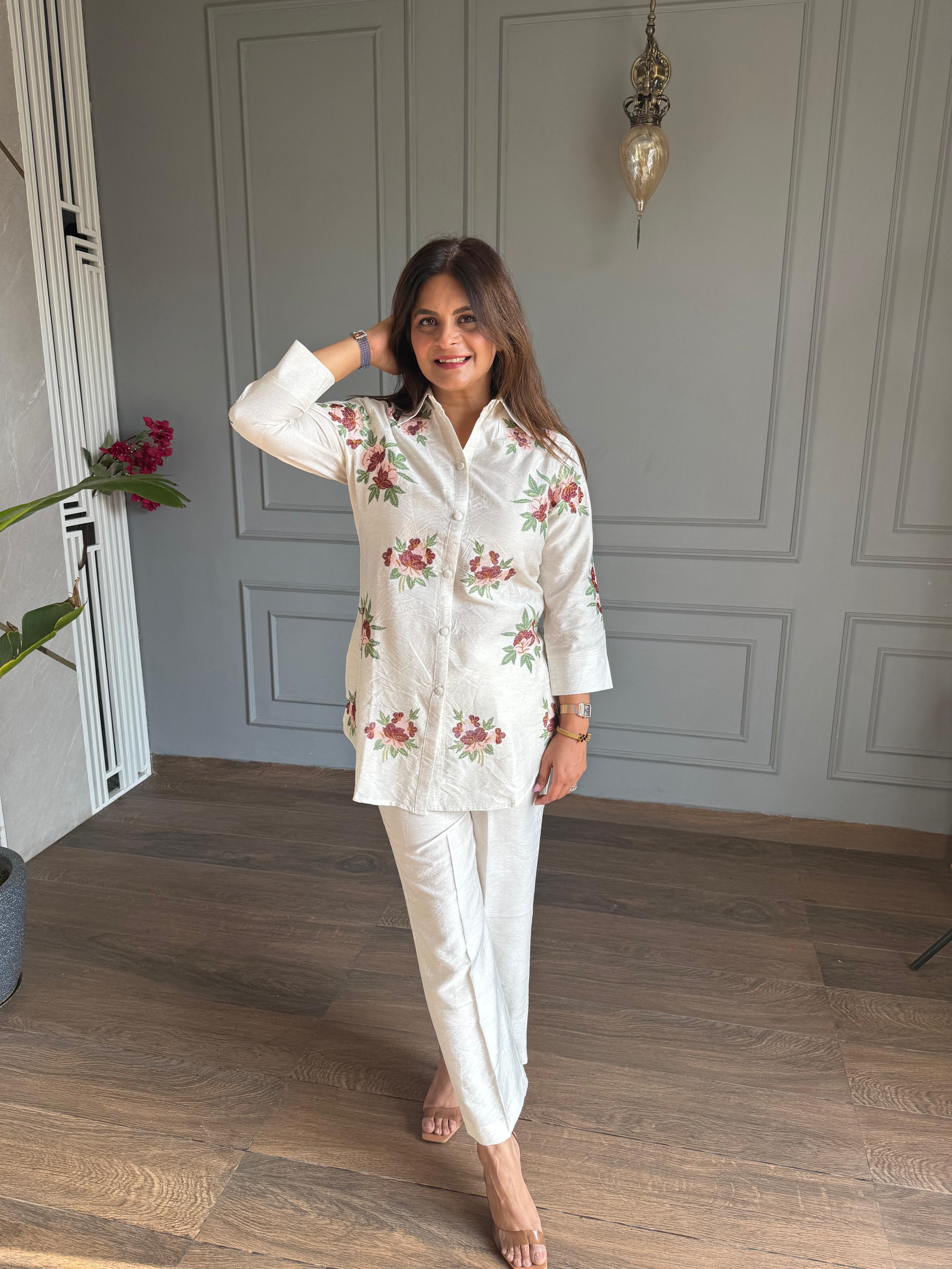 Imported linen rose embroided co-ord set (Litchi)