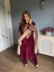 (Mazel) A line premium velvet hand embroidered suit with tissue dupatta